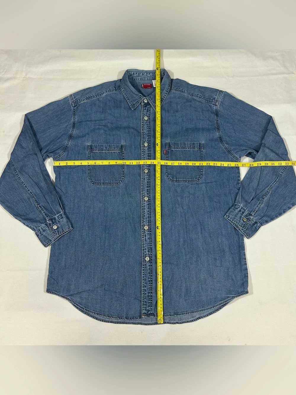 Vintage Y2K Levi’s Men’s Sz Large Denim Shirt Red Tab Metal Buttons Blue Cotton